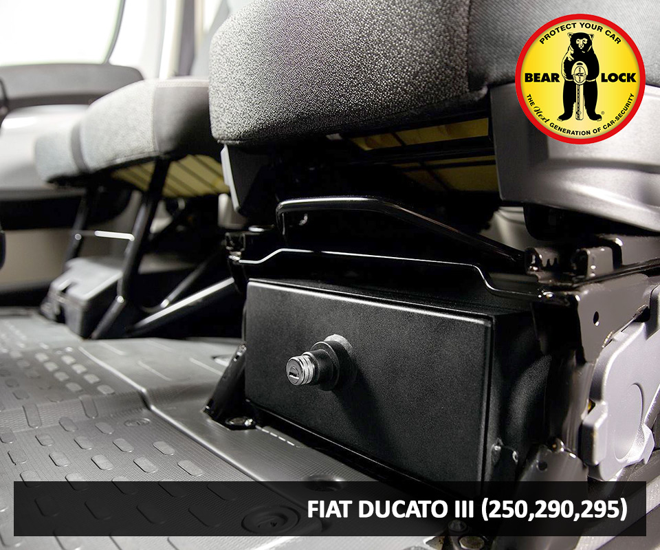 Safe-Box Bear-Lock (Tresor, Schließfach), geschlossen und unter dem Fahrersitz im Fiat Ducato III (250,290,295) montiert